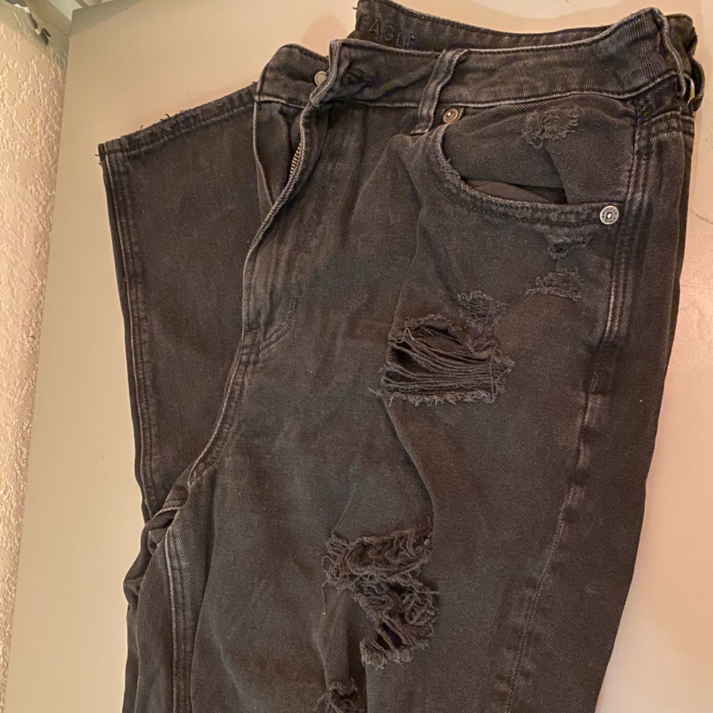 black american eagle jeans